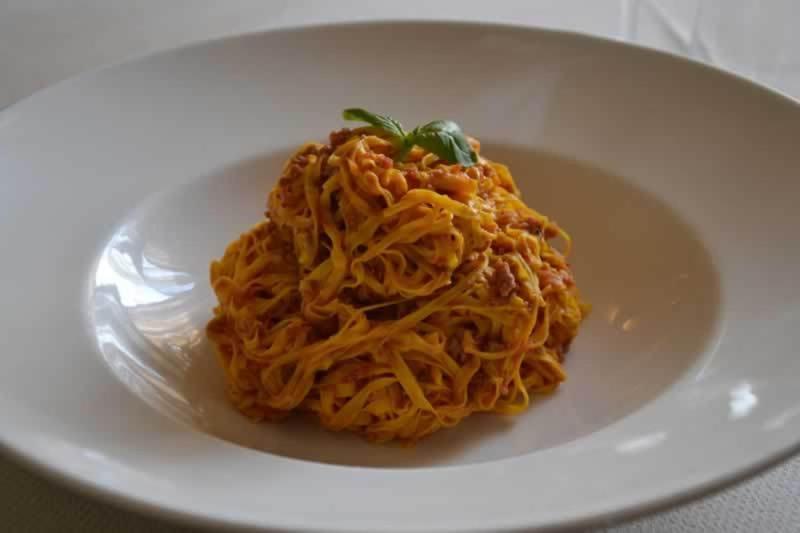 Cerretto Langhe Trattoria Del Bivioゲストハウス エクステリア 写真
